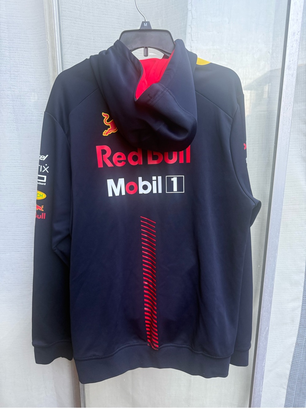 Red Bull Aston Martin Racing Team F-1 Team Puma Hoodie size xL - Picture 12 of 12